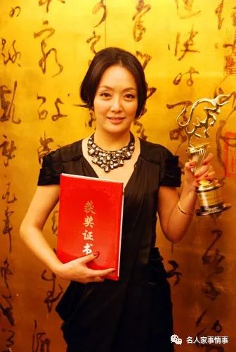 健身明星男美国_美国最小的健身明星_国外健身演员