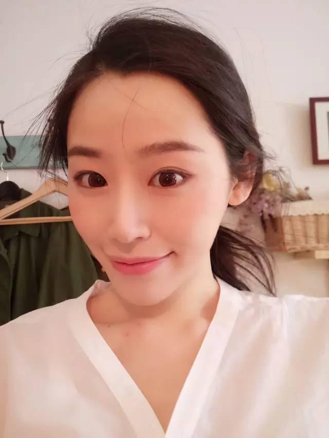23岁的蜜桃臀无名小保姆，凭什么睡了全世界最帅的钻石王老五！