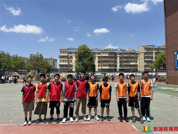 小学六年级篮球比赛活动方案_小学生篮球赛比赛规则_六年级小学生篮球赛规则