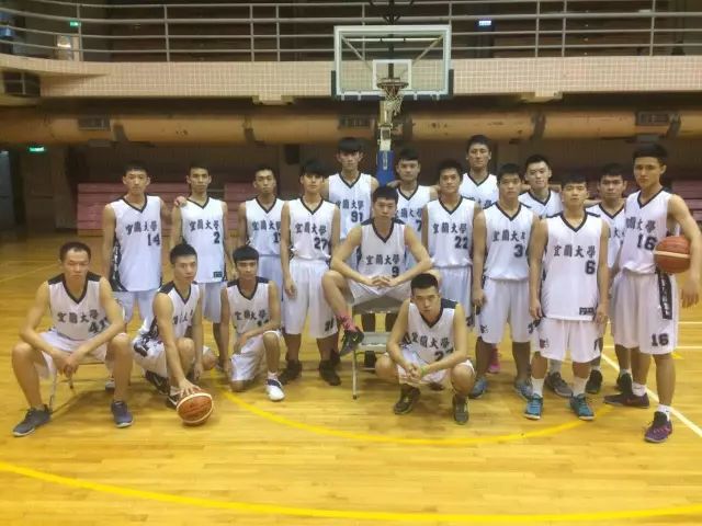 2017年闽台青年篮球交流赛：华侨大学篮