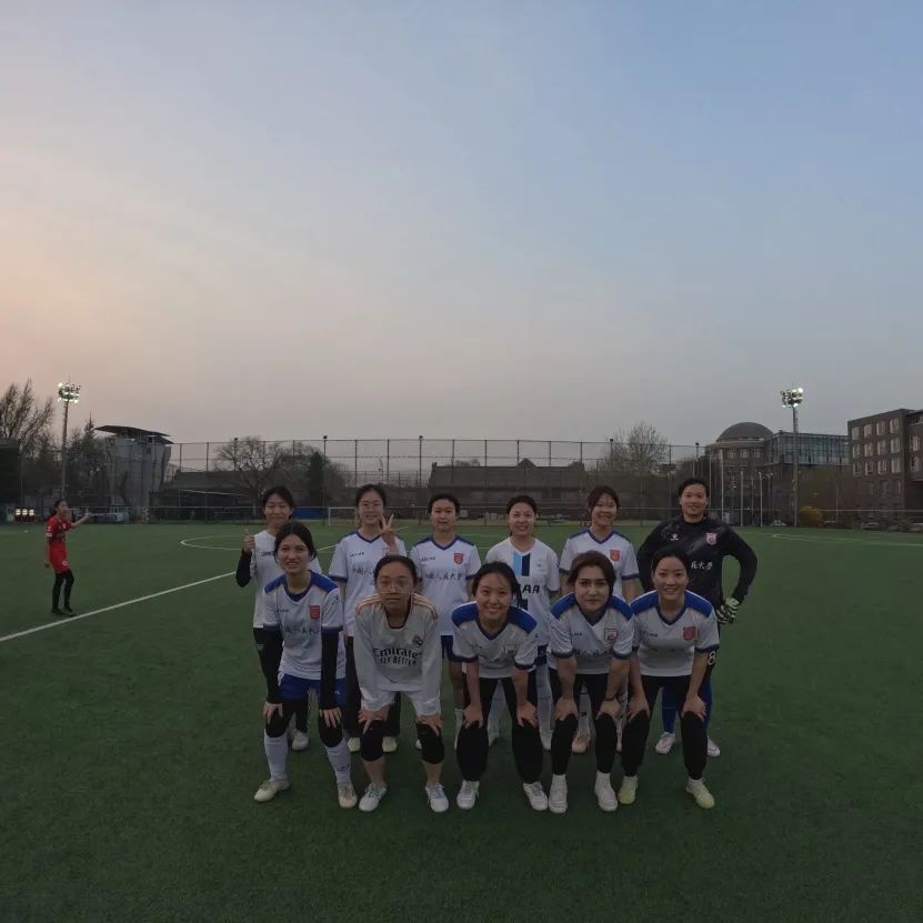 篮球场传球技巧视频教程_篮球传球视频集锦_视频传球篮球教程技巧图解